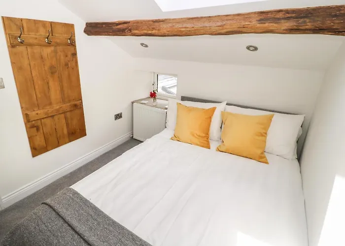 Old Stone * Harrogate